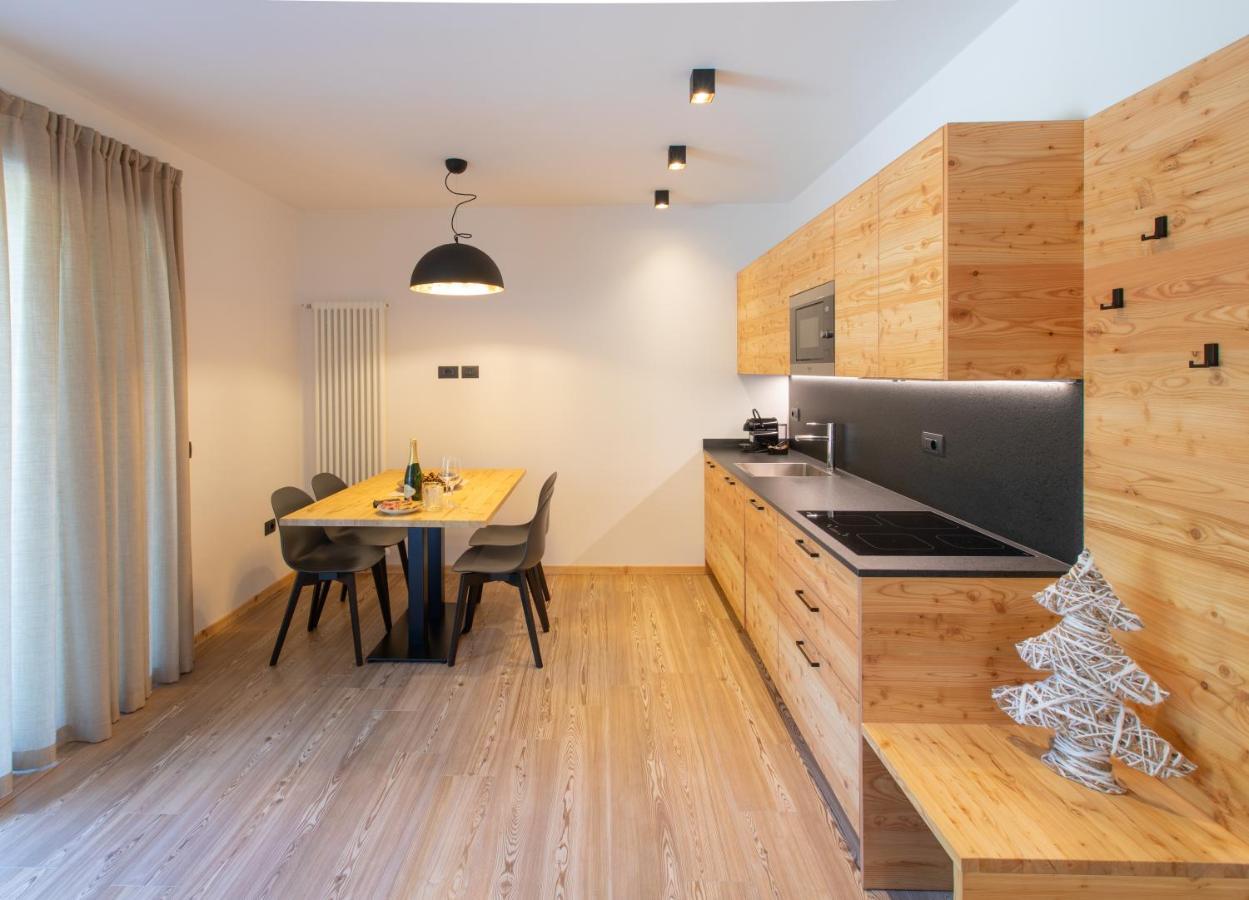 Brenta Rosso - Charme Apartments ไฟเดลลาปากาเนลลา ภายนอก รูปภาพ
